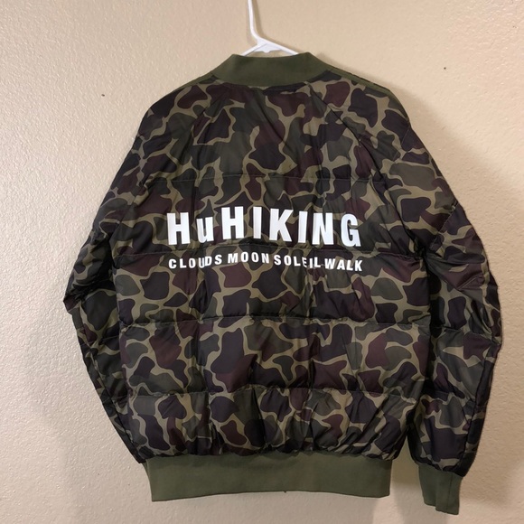 ❌SOLD❌ NWT Adidas x Pharrell camo jacket size M - Picture 3 of 8